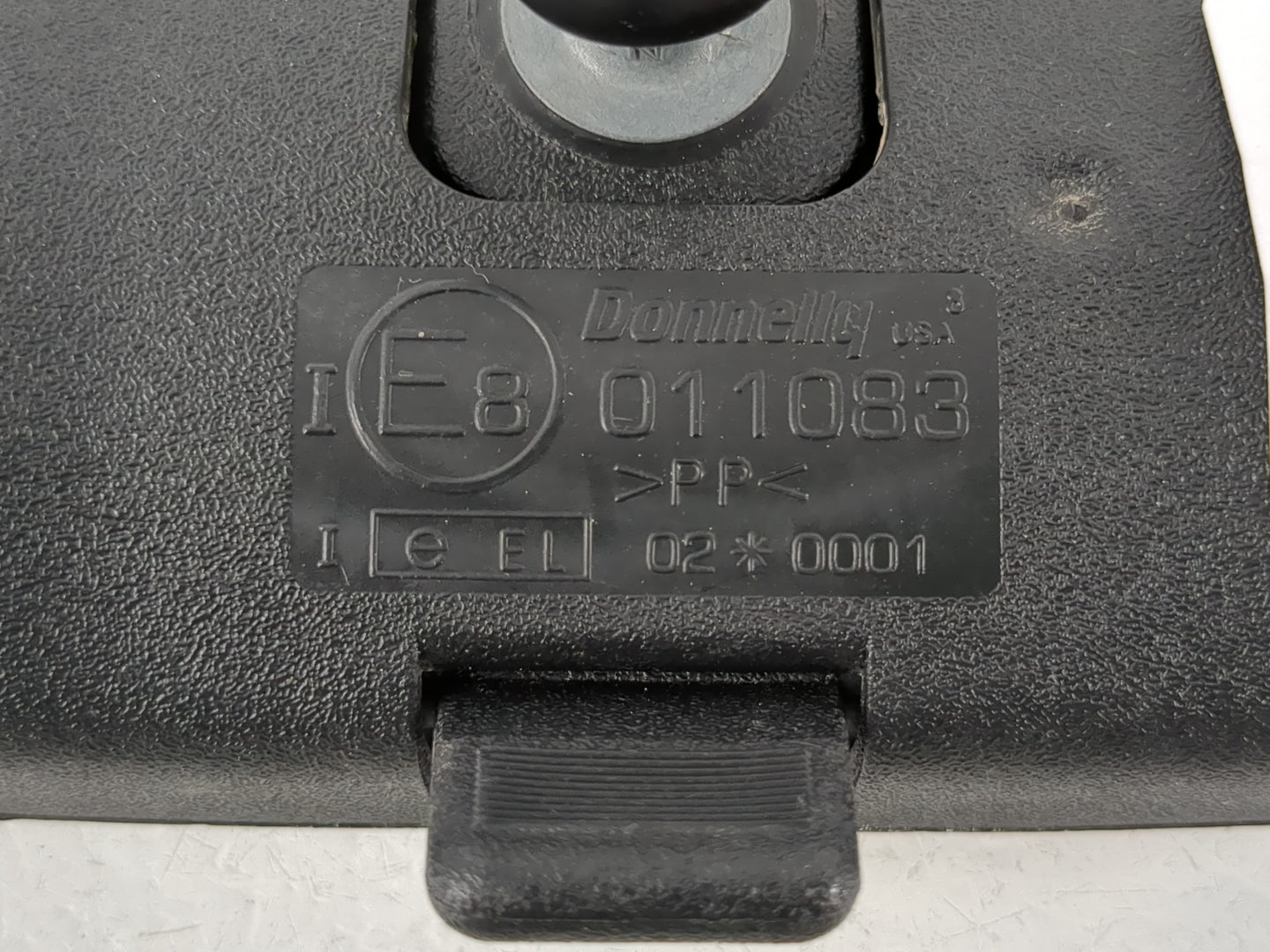2006 Dodge Caravan Interior Rear View Mirror Replacement OEM P/N:E8011083 Fits OEM Used Auto Parts - Oemusedautoparts1.com