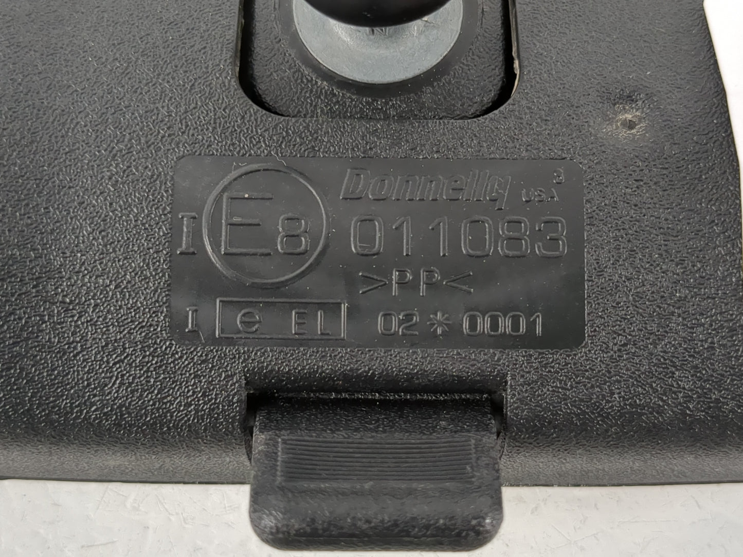 2006 Dodge Caravan Interior Rear View Mirror Replacement OEM P/N:E8011083 Fits OEM Used Auto Parts - Oemusedautoparts1.com