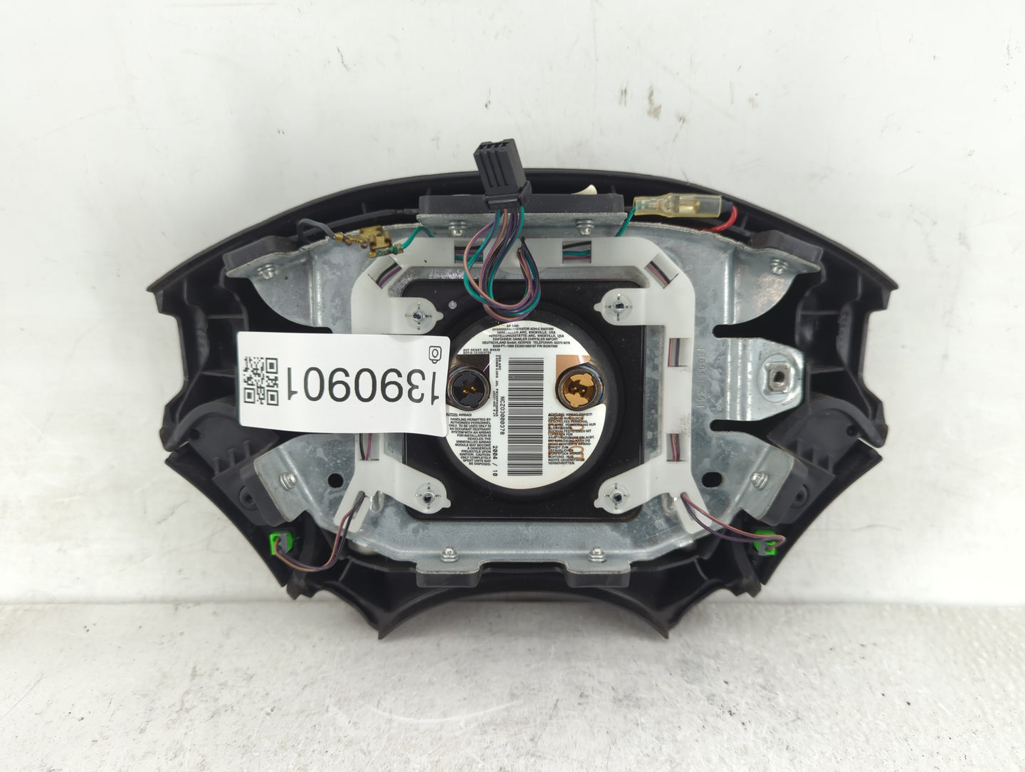2006-2007 Dodge Caravan Air Bag Driver Left Steering Wheel Mounted P/N:1017003 Fits Fits 2006 2007 OEM Used Auto Parts - Oem
