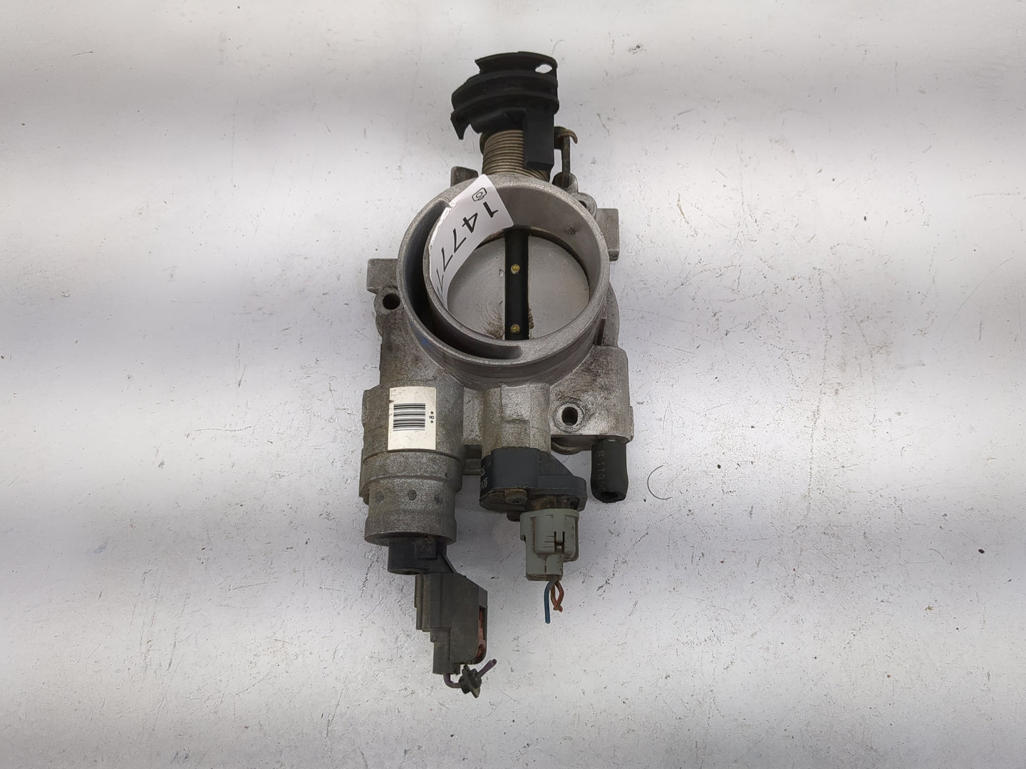 2006 Dodge Caravan Throttle Body P/N:11200007AB Fits Fits 2003 2004 2005 2007 OEM Used Auto Parts - Oemusedautoparts1.com