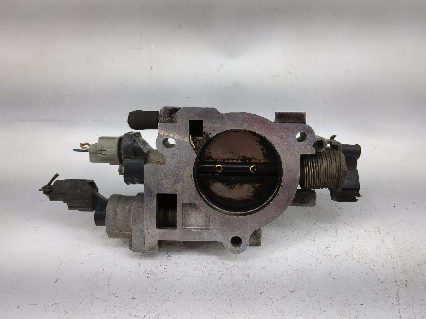 2006 Dodge Caravan Throttle Body P/N:11200007AB Fits Fits 2003 2004 2005 2007 OEM Used Auto Parts - Oemusedautoparts1.com