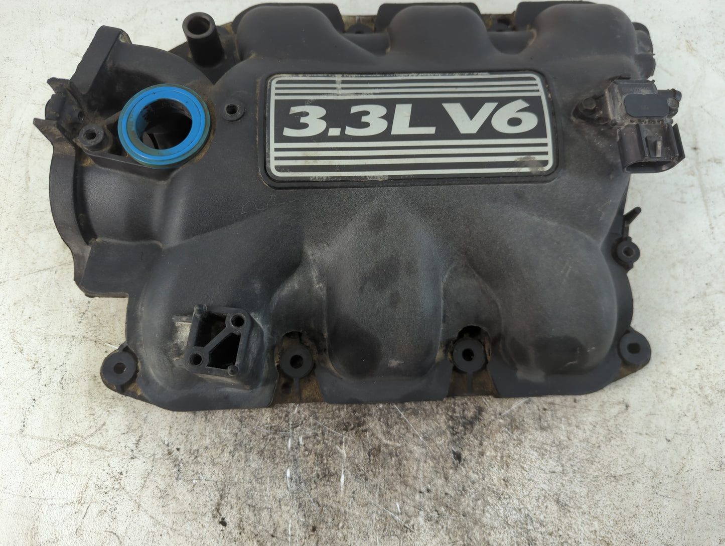 2006 Dodge Caravan Driver Left Cylinder Head Valve Cover Fits OEM Used Auto Parts - Oemusedautoparts1.com