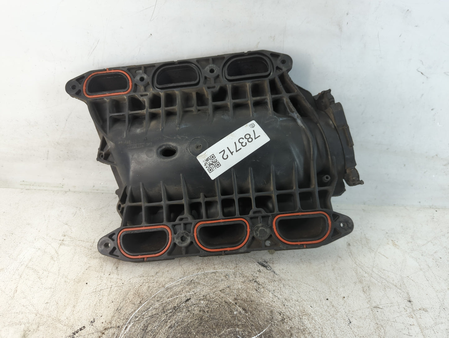 2006 Dodge Caravan Driver Left Cylinder Head Valve Cover Fits OEM Used Auto Parts - Oemusedautoparts1.com