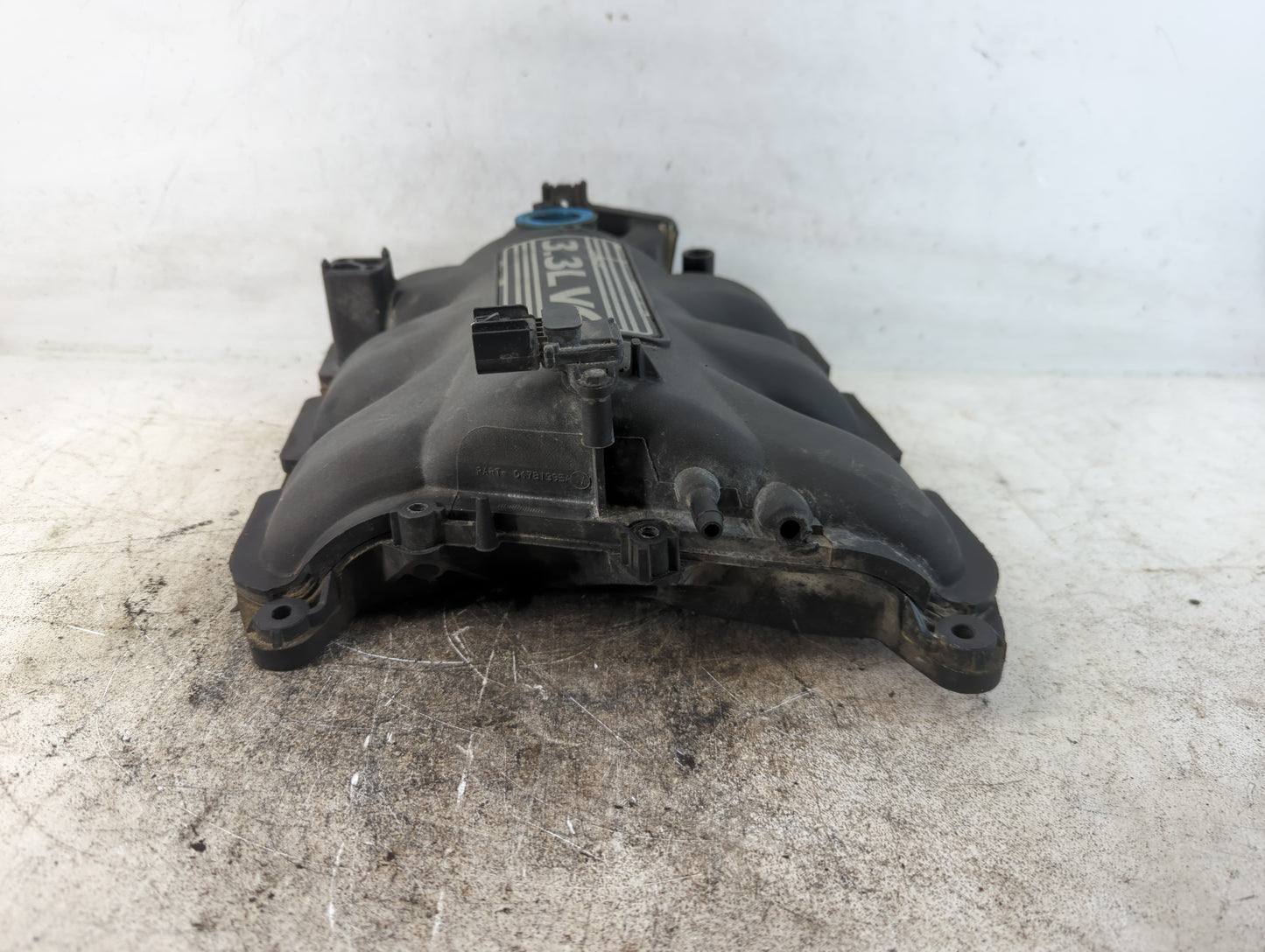 2006 Dodge Caravan Driver Left Cylinder Head Valve Cover Fits OEM Used Auto Parts - Oemusedautoparts1.com