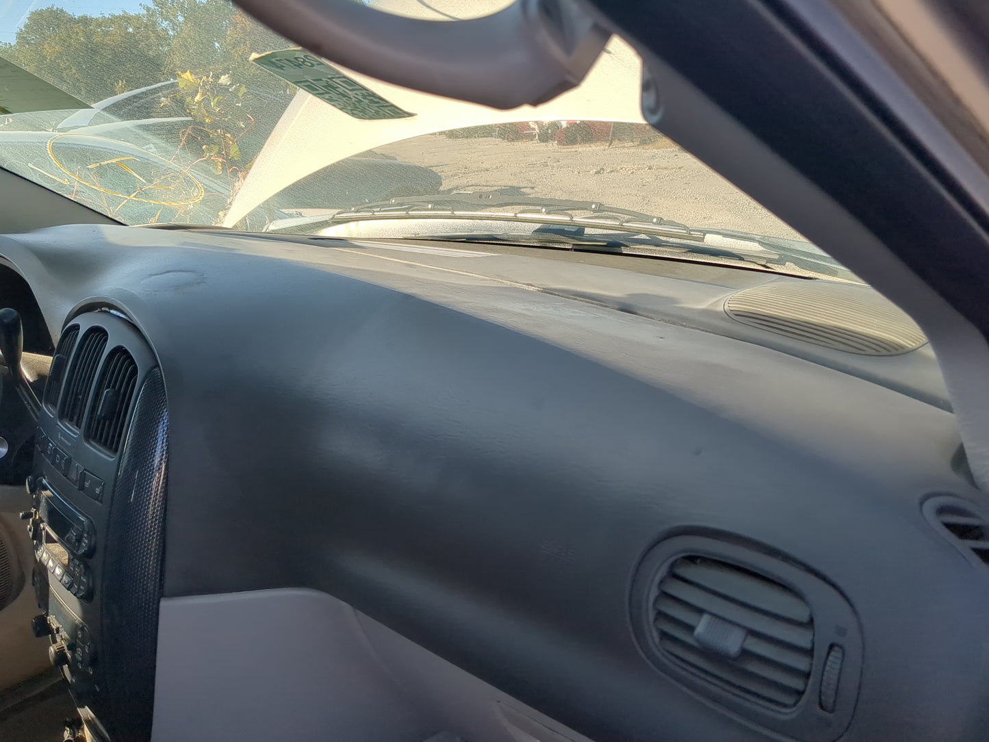 2006-2007 Dodge Caravan Air Bag Passenger Right Dashboard OEM Fits Fits 2006 2007 OEM Used Auto Parts - Oemusedautoparts1.co
