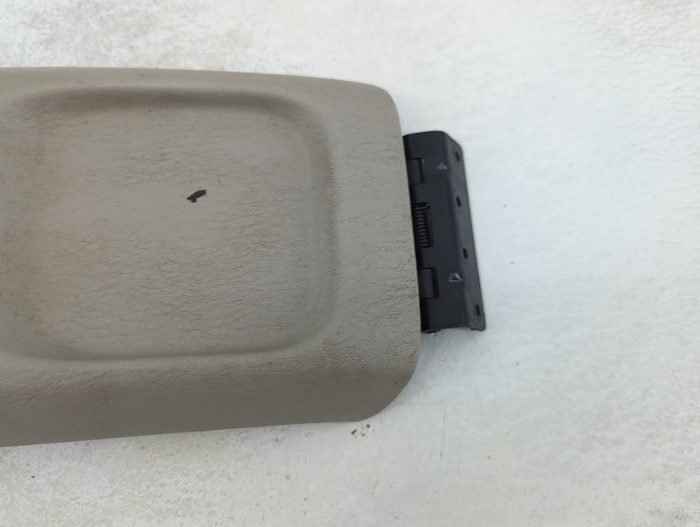 2004-2007 Dodge Caravan Center Console Armrest Cover Lid Fits Fits 2004 2005 2006 2007 OEM Used Auto Parts - Oemusedautopart