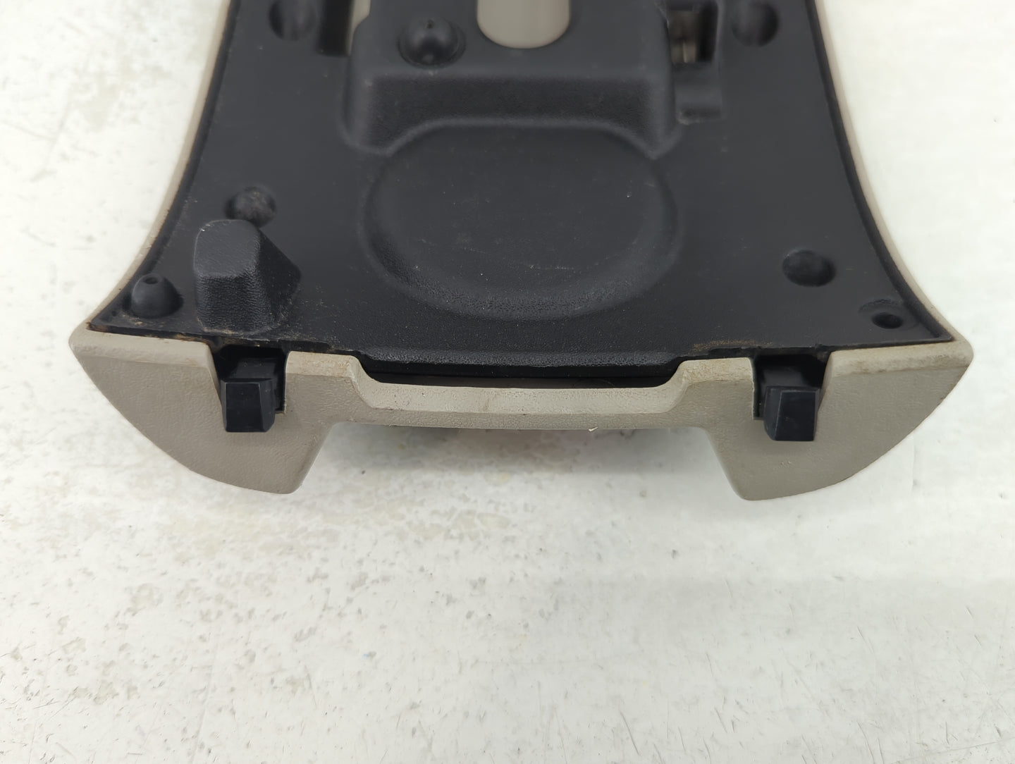 2004-2007 Dodge Caravan Center Console Armrest Cover Lid Fits Fits 2004 2005 2006 2007 OEM Used Auto Parts - Oemusedautopart