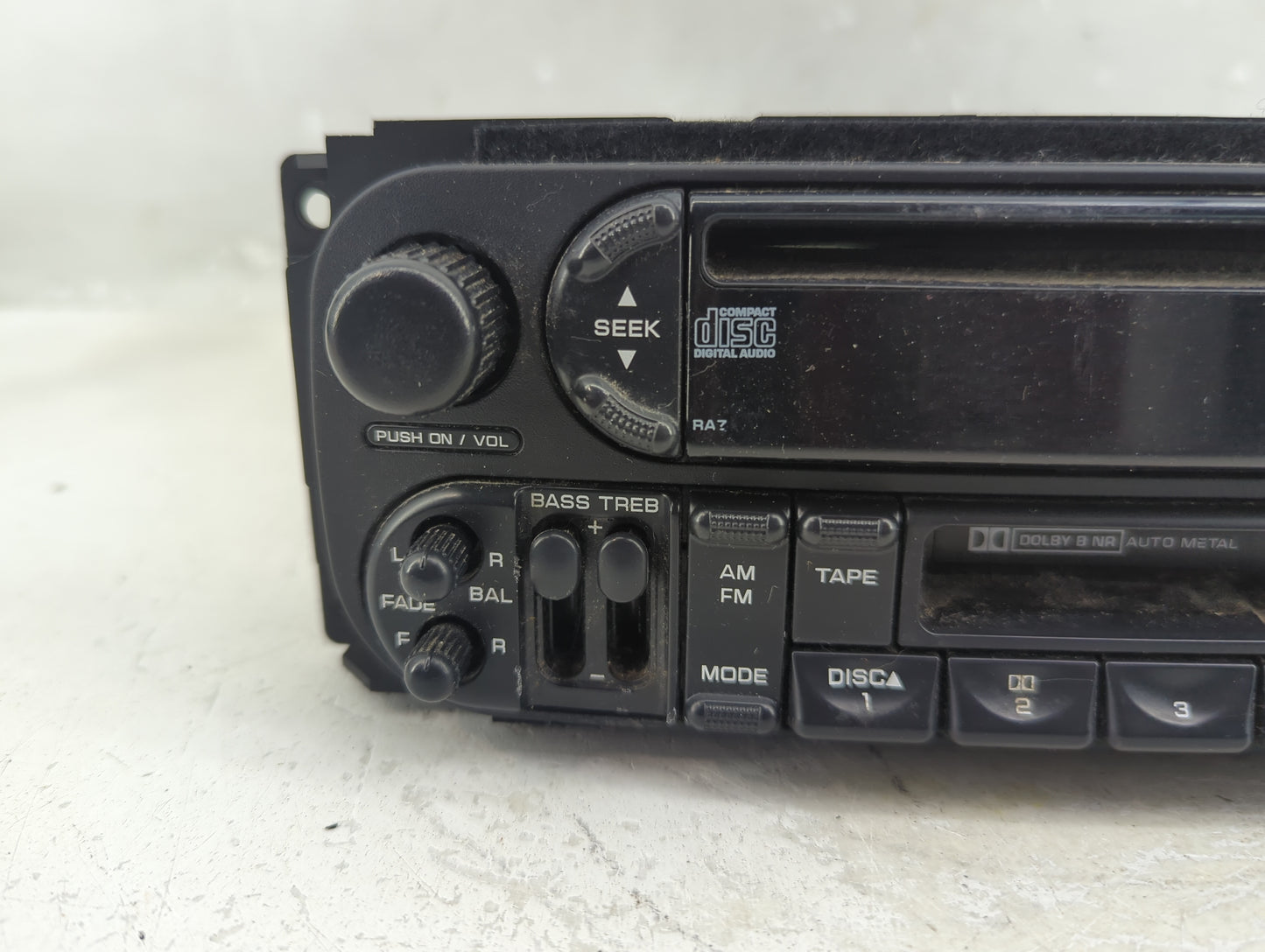 2003-2006 Dodge Caravan Information Display Screen - Oemusedautoparts1.com