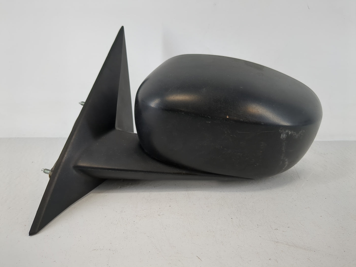 2006-2010 Dodge Charger Driver Side View Mirror - Left Door Mirror OEM Used - Oemusedautoparts1.com