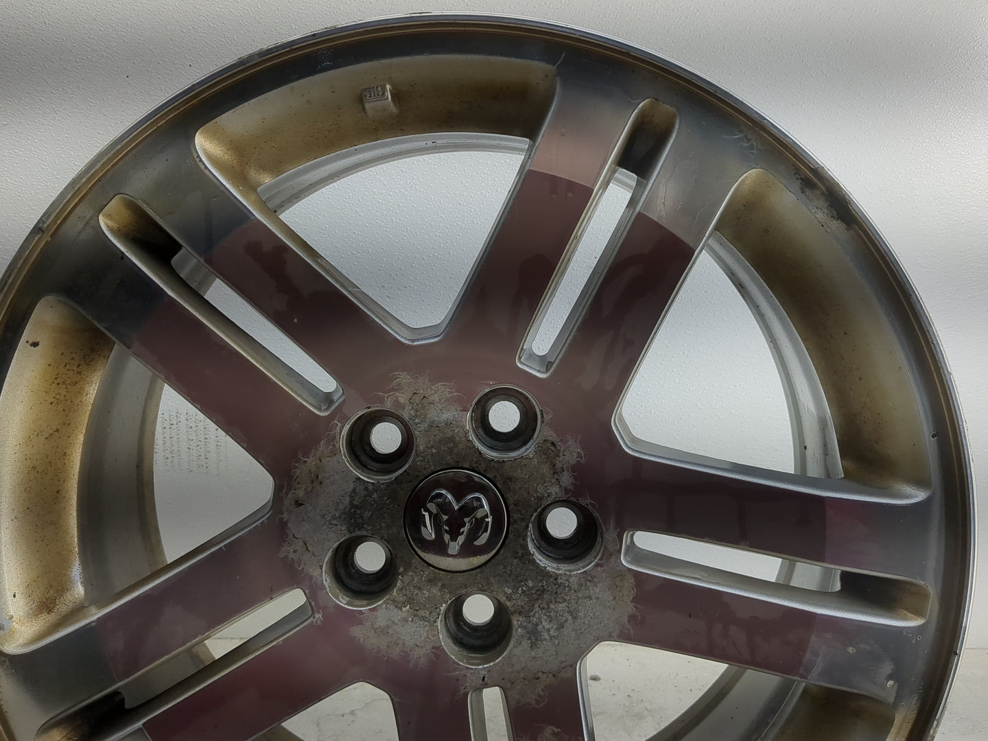 2006-2007 Dodge Charger Oem Wheel Rim - Oemusedautoparts1.com
