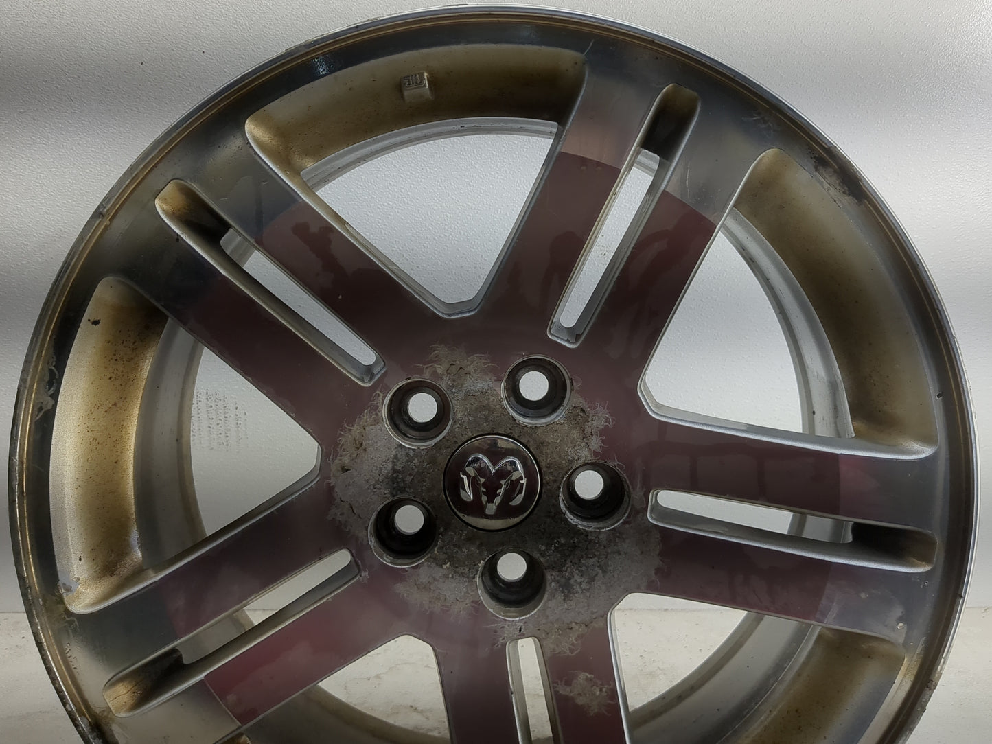 2006-2007 Dodge Charger Oem Wheel Rim - Oemusedautoparts1.com