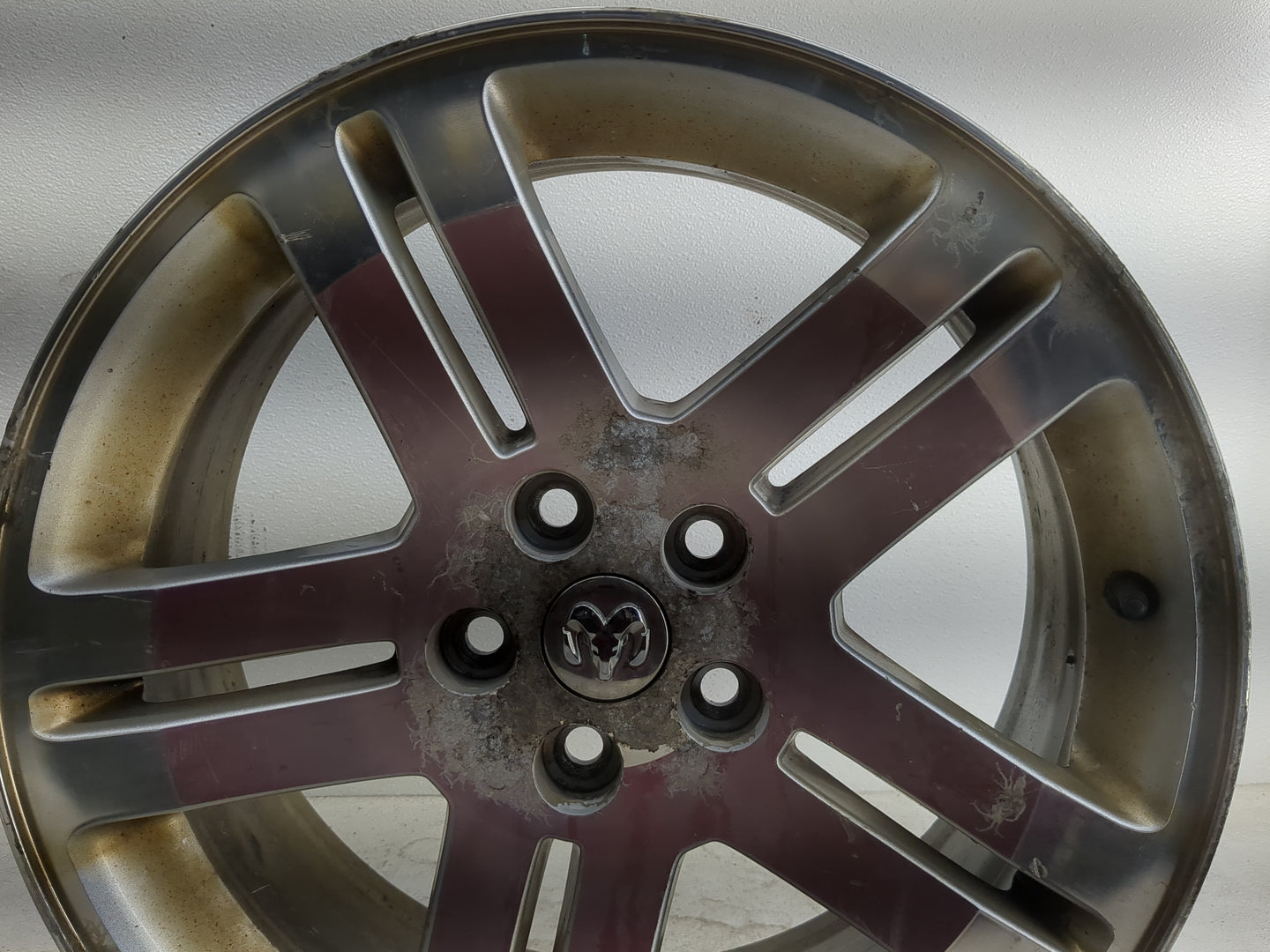 2006-2007 Dodge Charger Oem Wheel Rim - Oemusedautoparts1.com