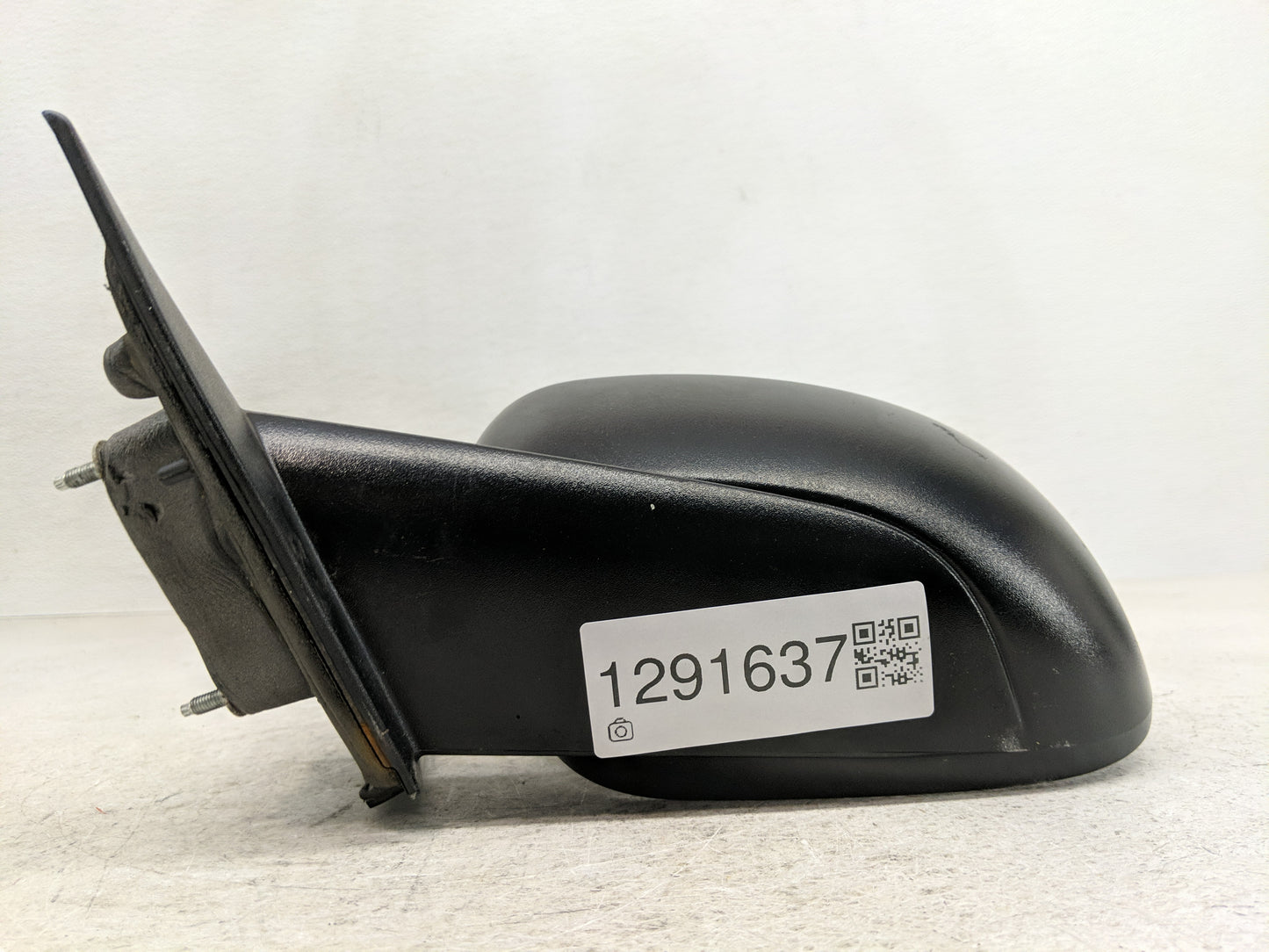 2006-2010 Dodge Charger Driver Side View Mirror - Left Door Mirror OEM Used - Oemusedautoparts1.com