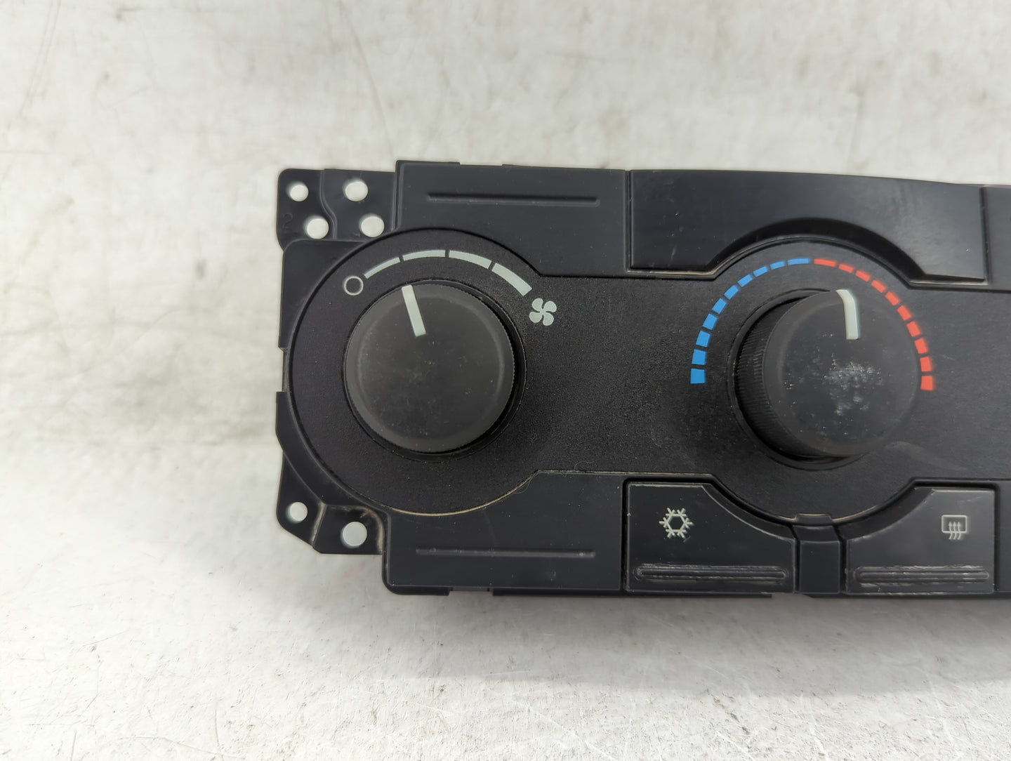 2006-2007 Dodge Charger Climate Control Module Temperature AC/Heater Replacement P/N:55111870AI Fits Fits 2005 2006 2007 OEM