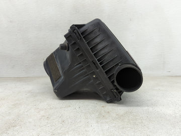 2006-2010 Dodge Charger Air Cleaner Intake-duct Hose Tube - Oemusedautoparts1.com