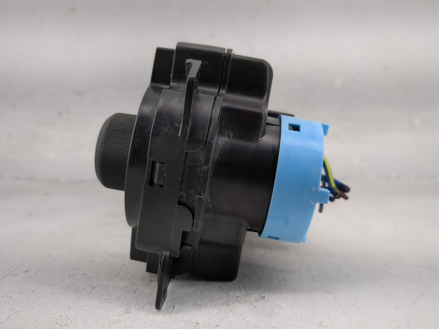 2006-2007 Dodge Charger Climate Control Module Temperature AC/Heater Replacement P/N:P55111870AJ Fits Fits 2005 2006 2007 OE
