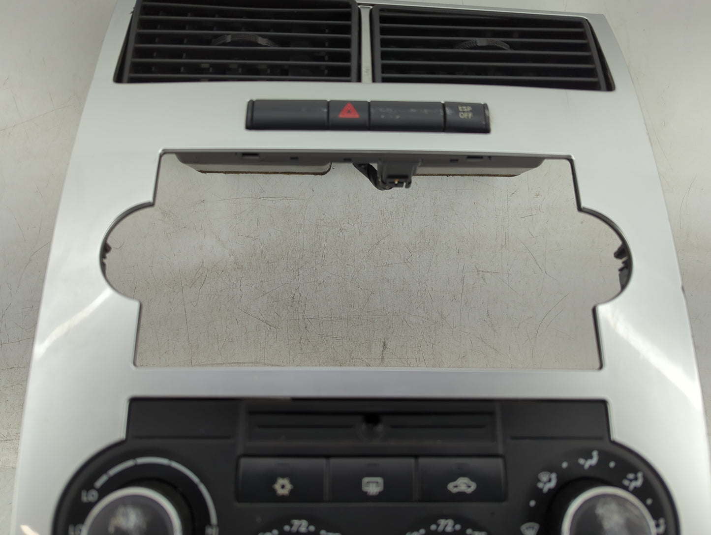 2006-2007 Dodge Charger Climate Control Module Temperature AC/Heater Replacement P/N:P55111030AE Fits Fits 2005 2006 2007 OE