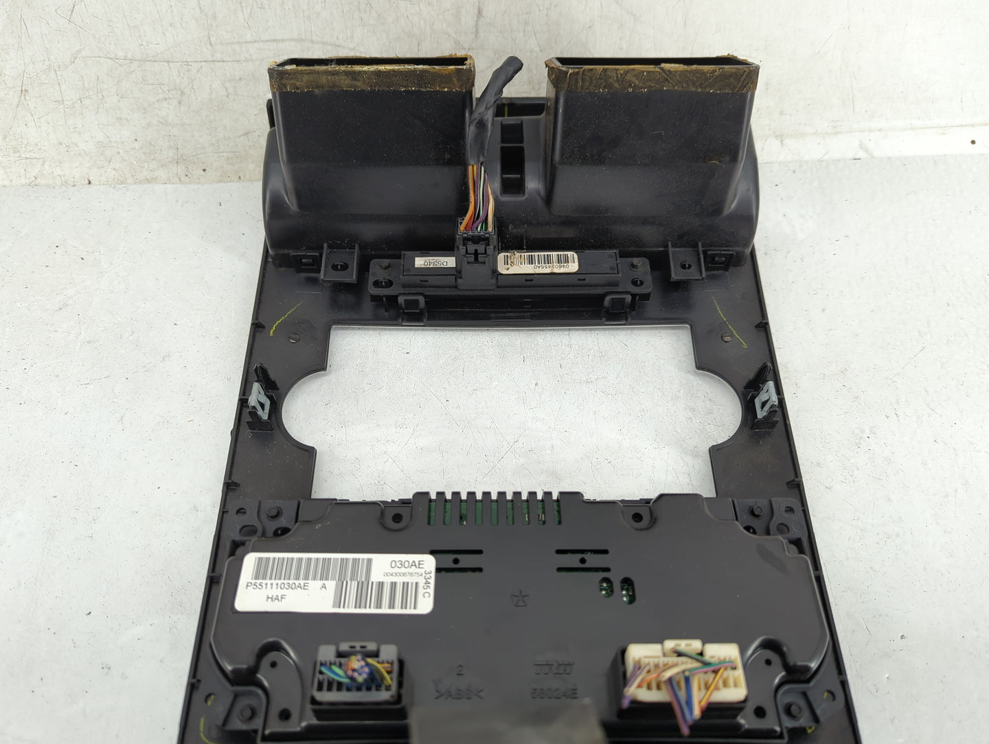 2006-2007 Dodge Charger Climate Control Module Temperature AC/Heater Replacement P/N:P55111030AE Fits Fits 2005 2006 2007 OE