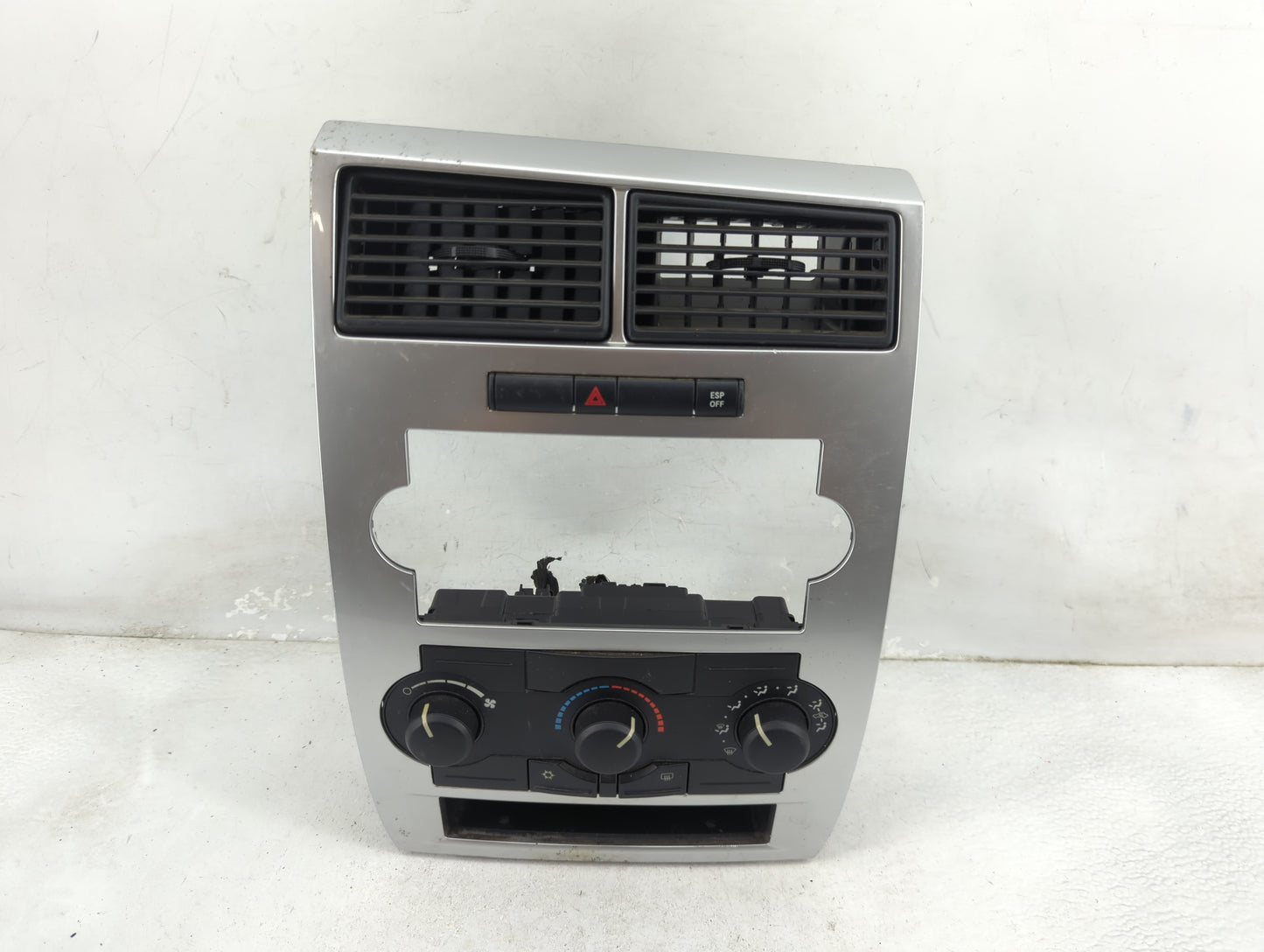 2006-2007 Dodge Charger Climate Control Module Temperature AC/Heater Replacement P/N:P55111870AJ Fits Fits 2005 2006 2007 OE