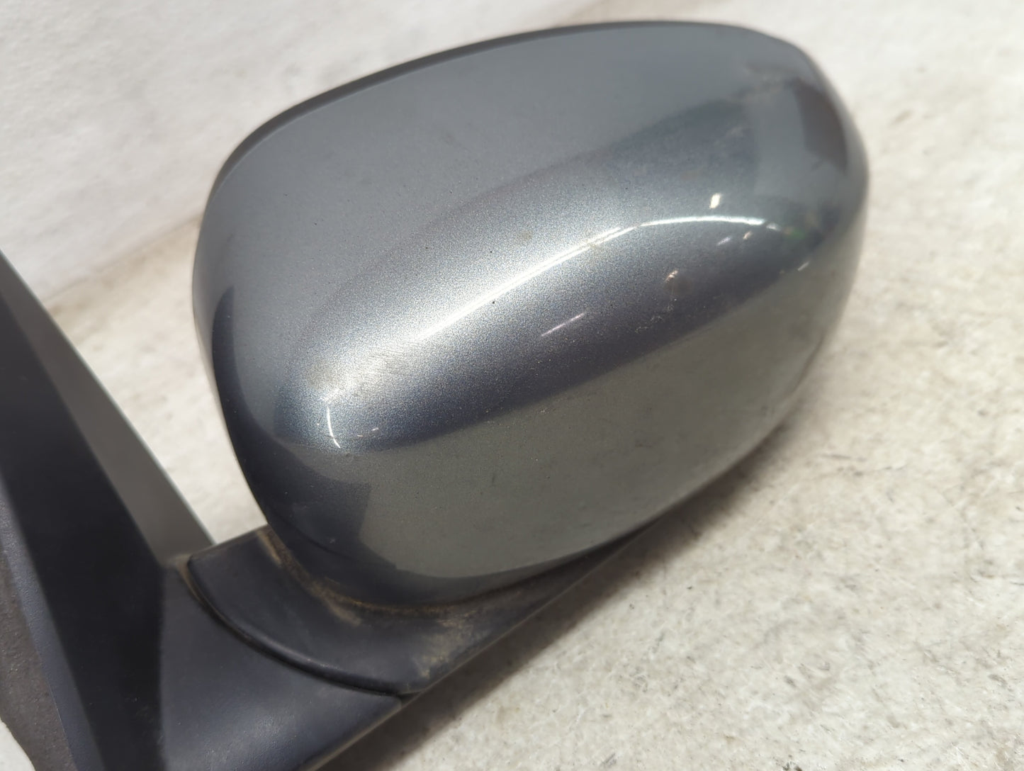 2006-2010 Dodge Charger Driver Side View Mirror - Left Door Mirror OEM Used - Oemusedautoparts1.com