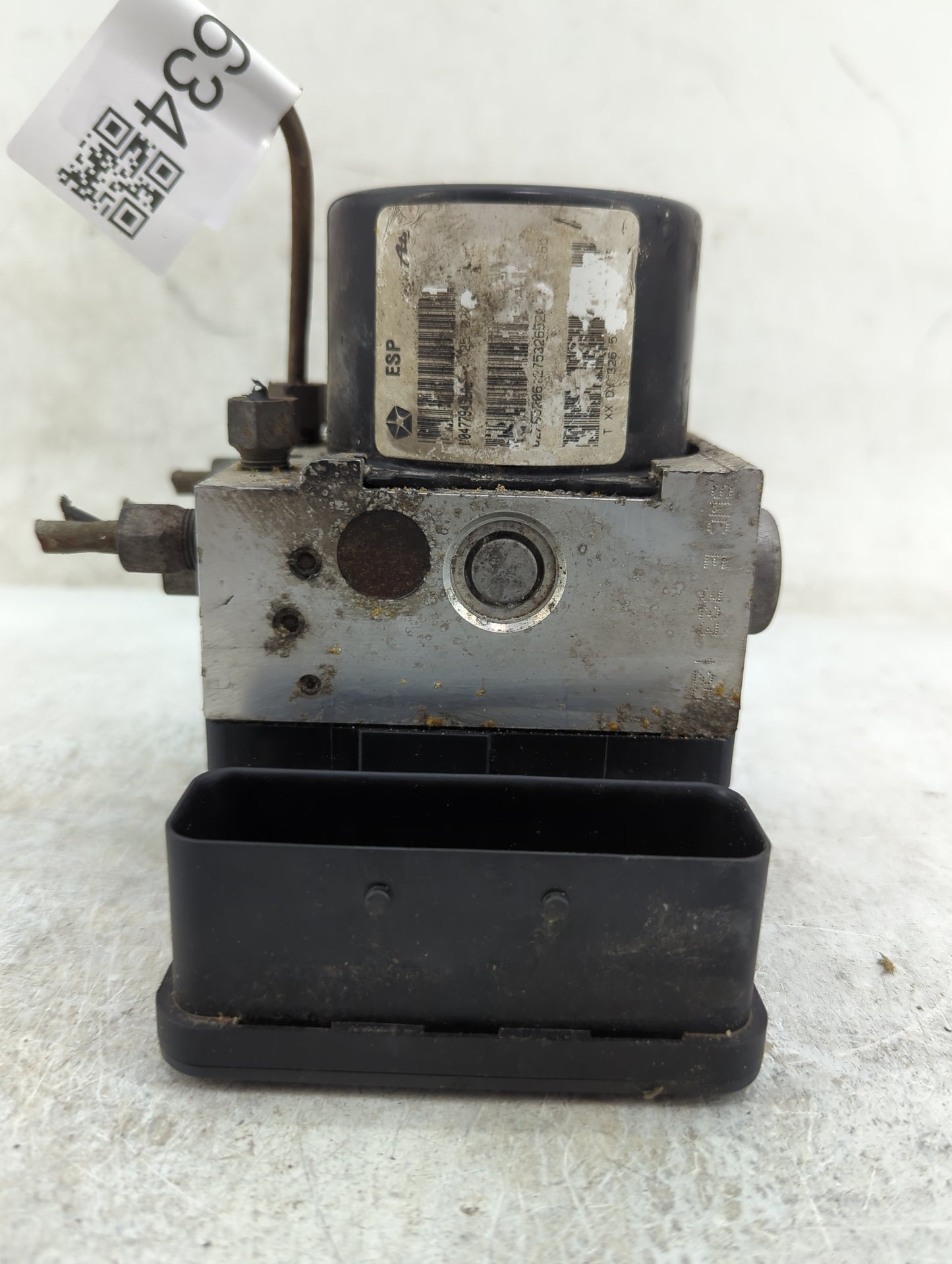 2006 Dodge Charger ABS Pump Control Module Replacement P/N:00009385C300 25.0926-4383.3, 25.0610-1496.4, P04726348AE Fits OEM