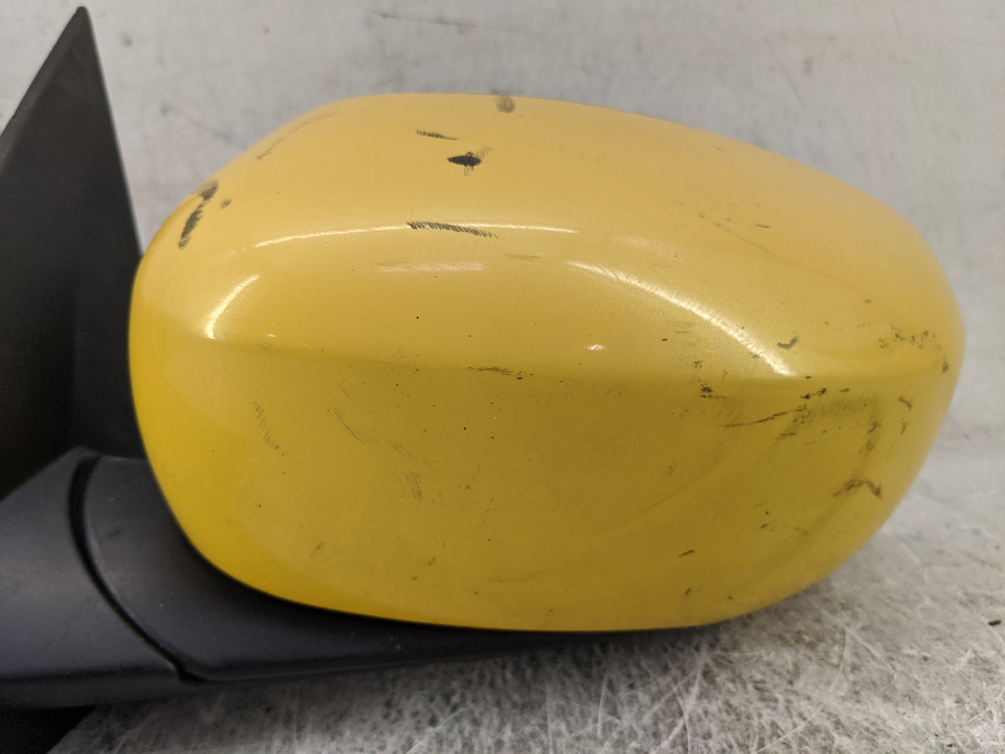 2006-2010 Dodge Charger Driver Side View Mirror - Left Door Mirror OEM Used - Oemusedautoparts1.com