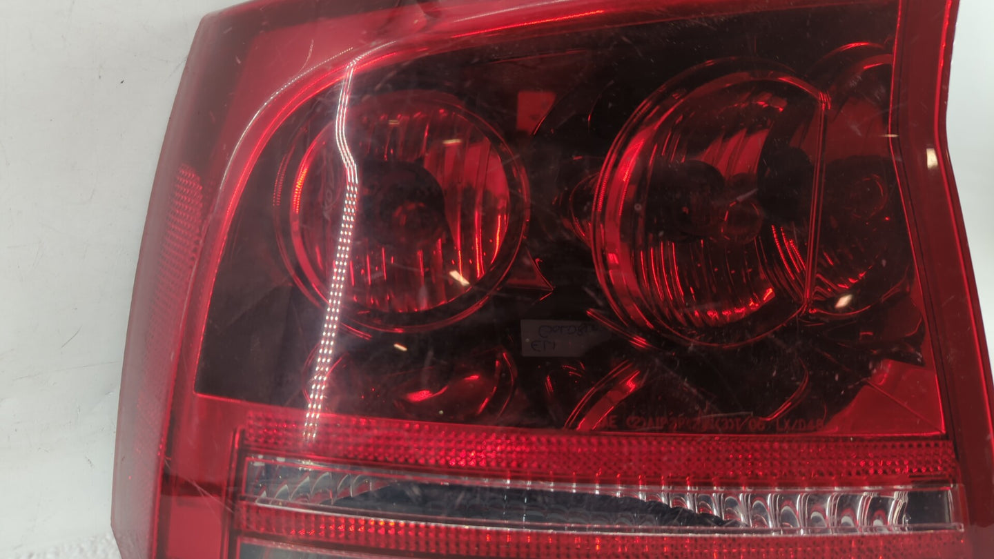 2006-2008 Dodge Charger Tail Light Assembly Driver Left OEM P/N:04805849AD 04805849AB Fits Fits 2006 2007 2008 OEM Used Auto
