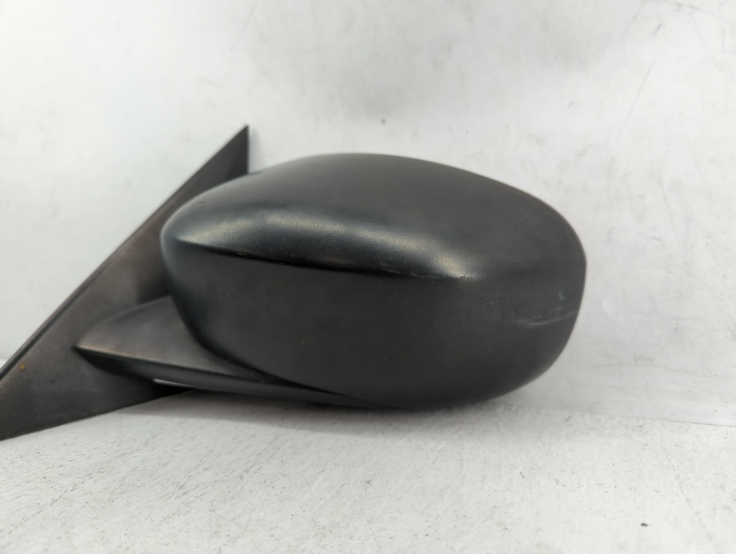 2006-2010 Dodge Charger Driver Side View Mirror - Left Door Mirror OEM Used - Oemusedautoparts1.com