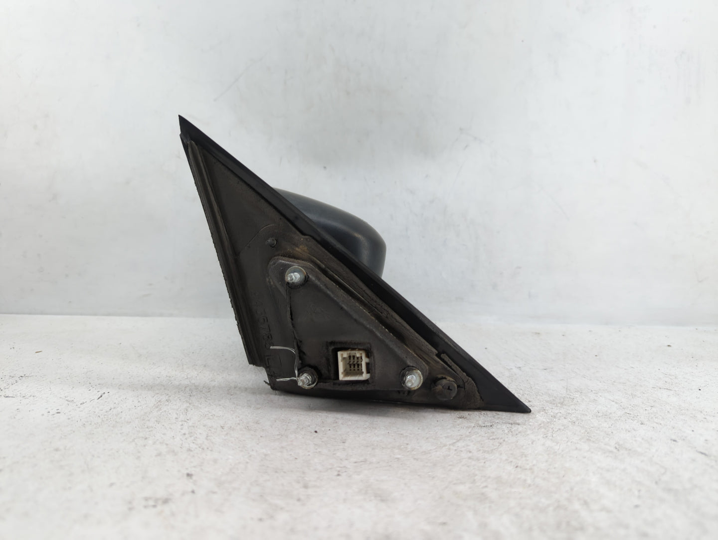 2006-2010 Dodge Charger Driver Side View Mirror - Left Door Mirror OEM Used - Oemusedautoparts1.com