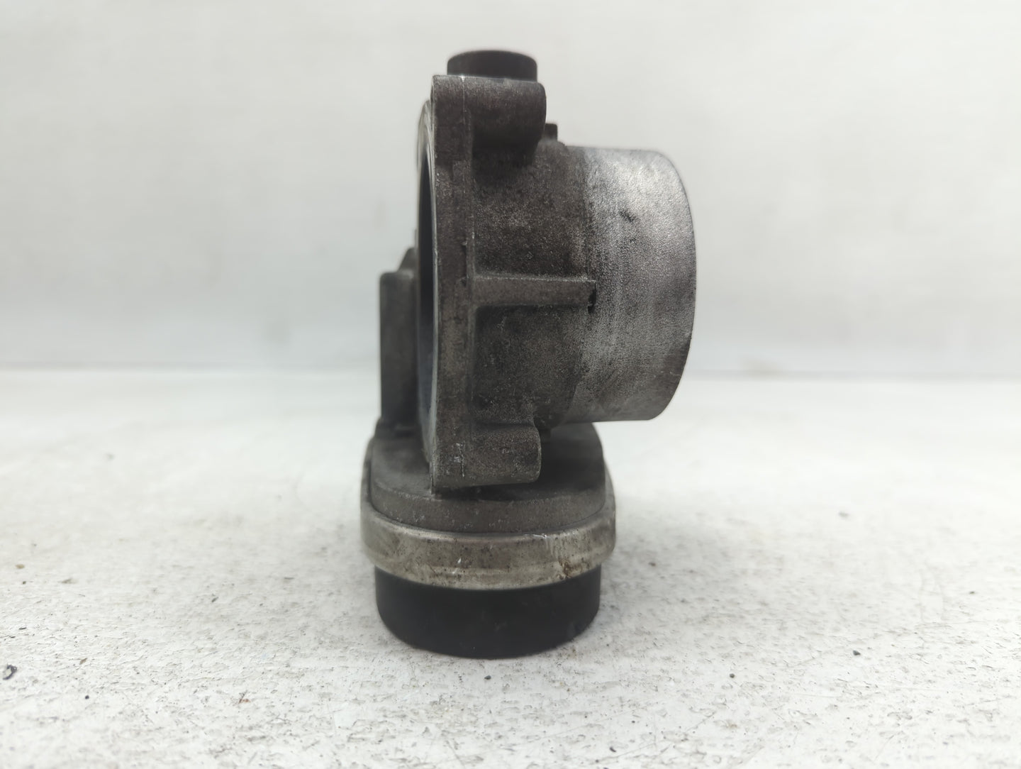 2006-2010 Dodge Charger Throttle Body P/N:A2C5309925 5 718 201 Fits Fits 2006 2007 2008 2009 2010 2011 OEM Used Auto Parts -