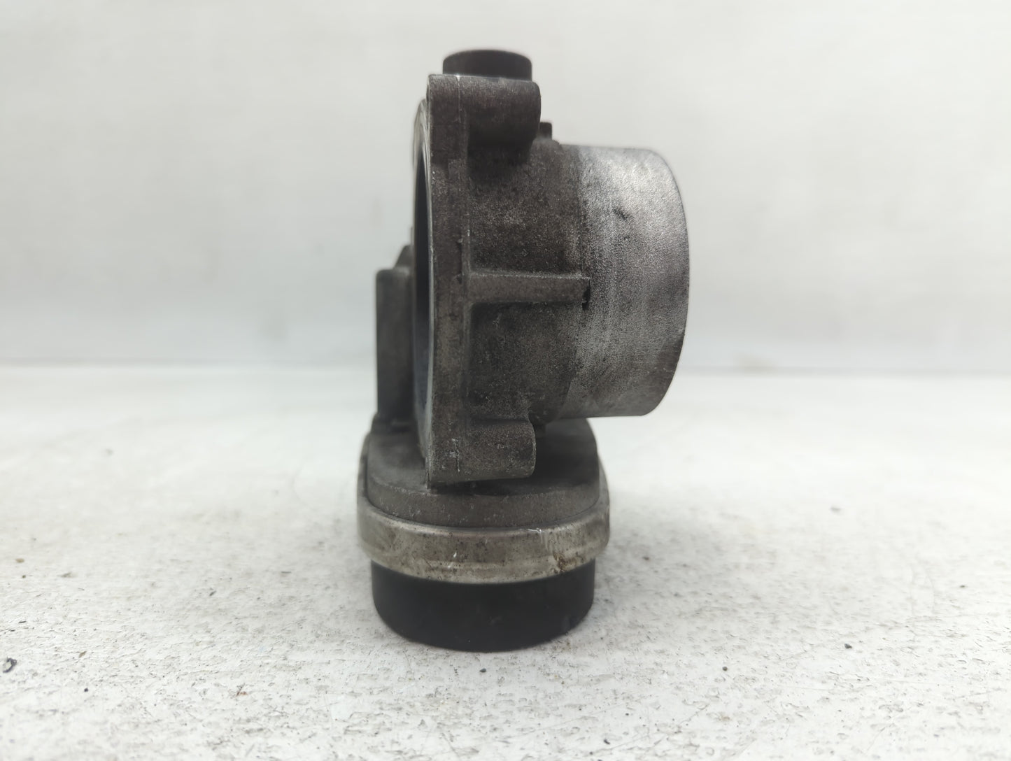 2006-2010 Dodge Charger Throttle Body P/N:A2C5309925 5 718 201 Fits Fits 2006 2007 2008 2009 2010 2011 OEM Used Auto Parts -