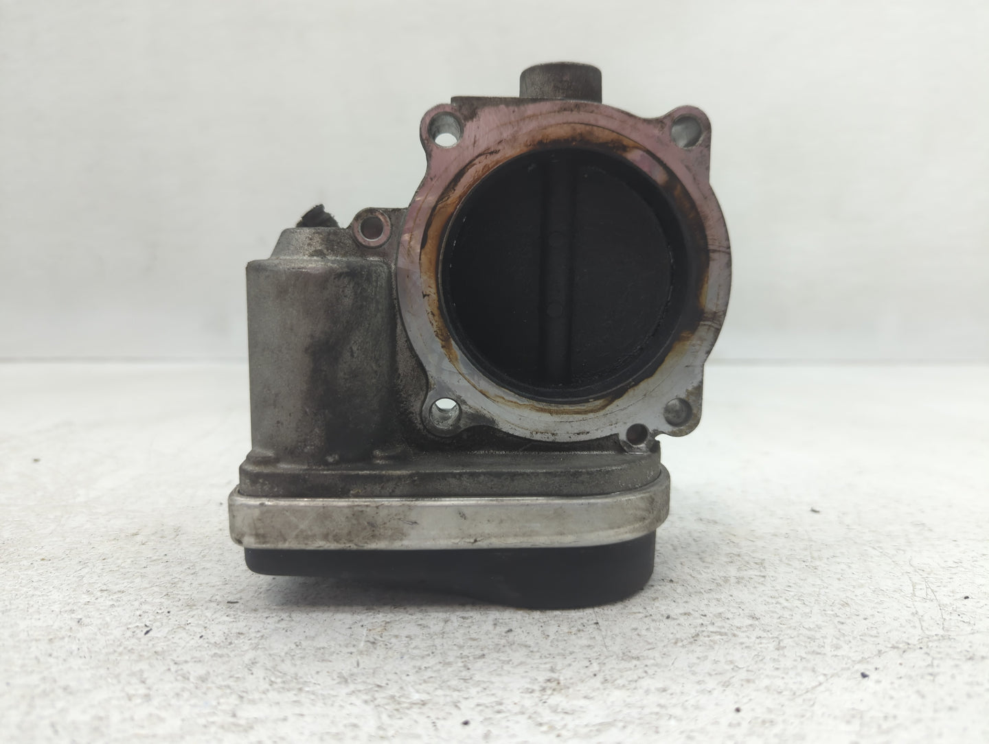 2006-2010 Dodge Charger Throttle Body P/N:A2C5309925 5 718 201 Fits Fits 2006 2007 2008 2009 2010 2011 OEM Used Auto Parts -