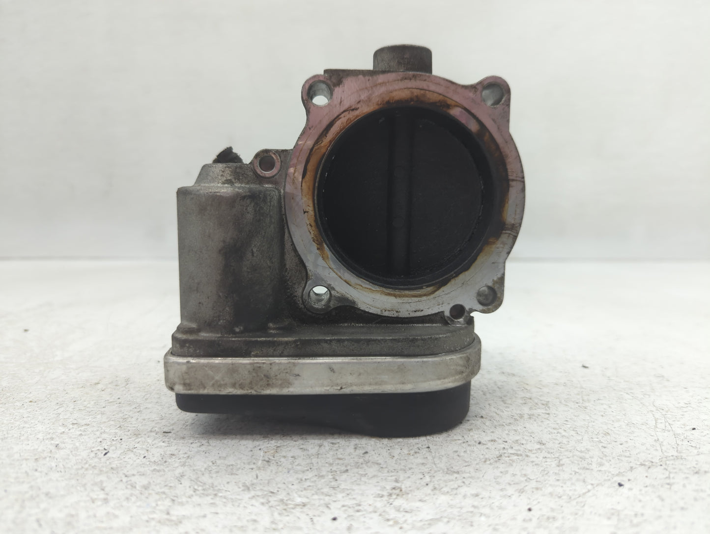 2006-2010 Dodge Charger Throttle Body P/N:A2C5309925 5 718 201 Fits Fits 2006 2007 2008 2009 2010 2011 OEM Used Auto Parts -