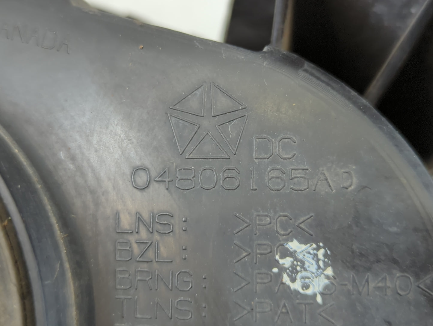 2006-2007 Dodge Charger Driver Left Oem Head Light Headlight Lamp - Oemusedautoparts1.com