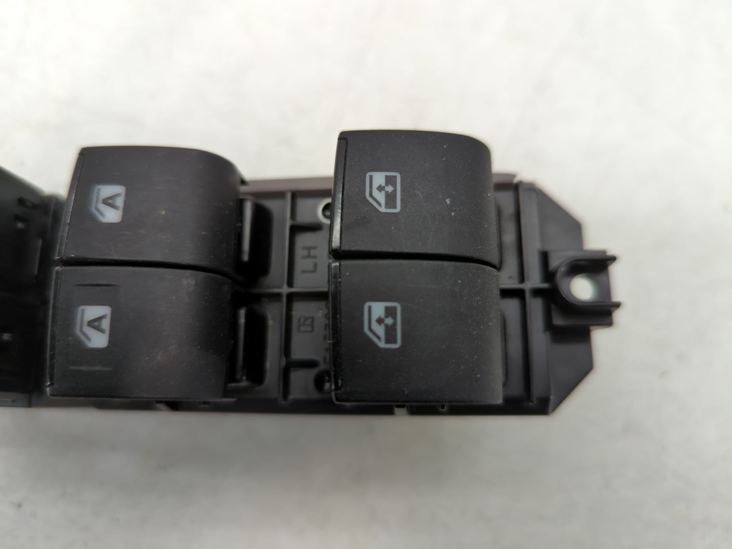 2006-2010 Dodge Charger Master Power Window Switch Replacement Driver Side Left P/N:515790 Fits OEM Used Auto Parts - Oemuse