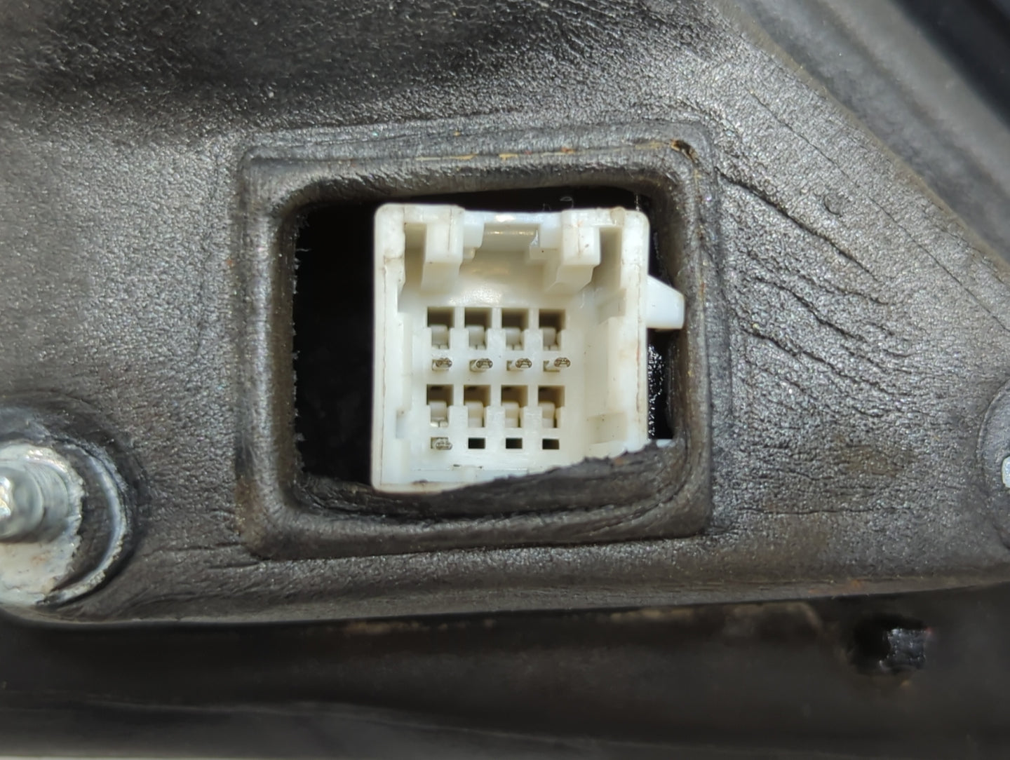 2006-2010 Dodge Charger Driver Side View Mirror - Left Door Mirror OEM Used - Oemusedautoparts1.com