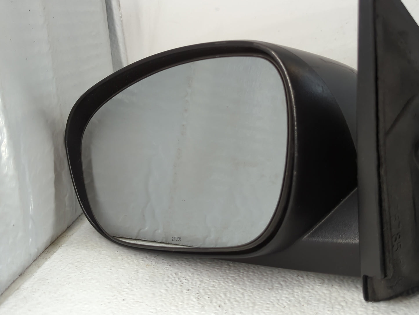2006-2010 Dodge Charger Driver Side View Mirror - Left Door Mirror OEM Used - Oemusedautoparts1.com