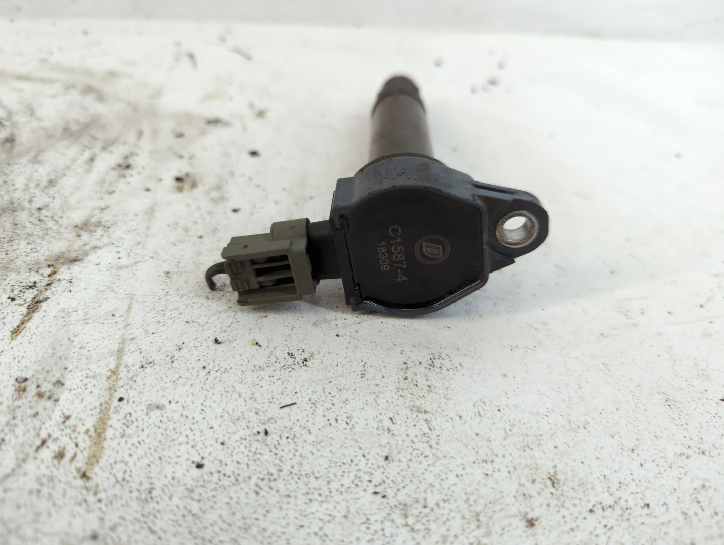 2006-2010 Dodge Charger Ignition Coil Igniter Pack - Oemusedautoparts1.com