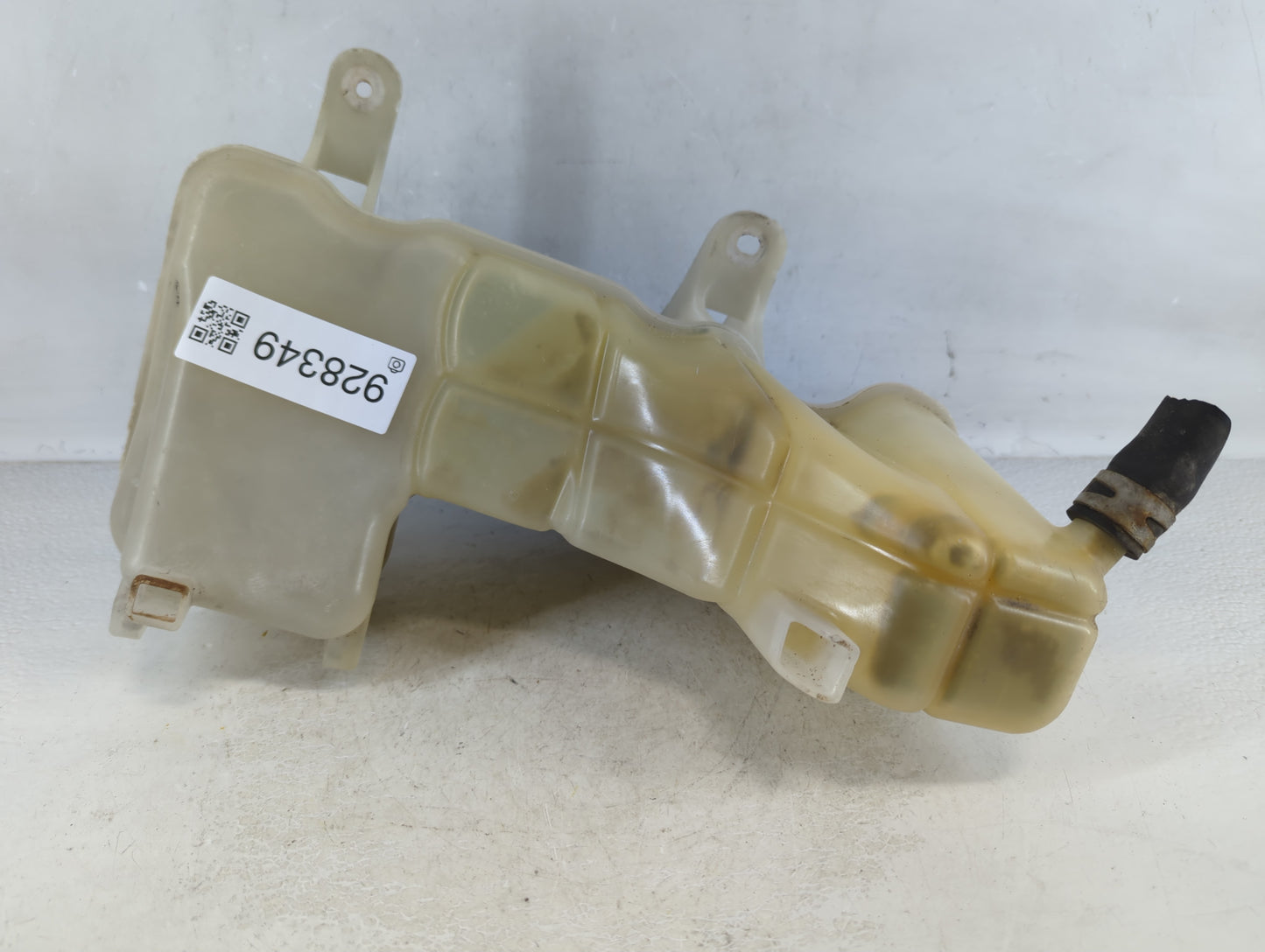 2006-2010 Dodge Charger Radiator Coolant Overflow Expansion Tank Bottle 928349 - Oemusedautoparts1.com