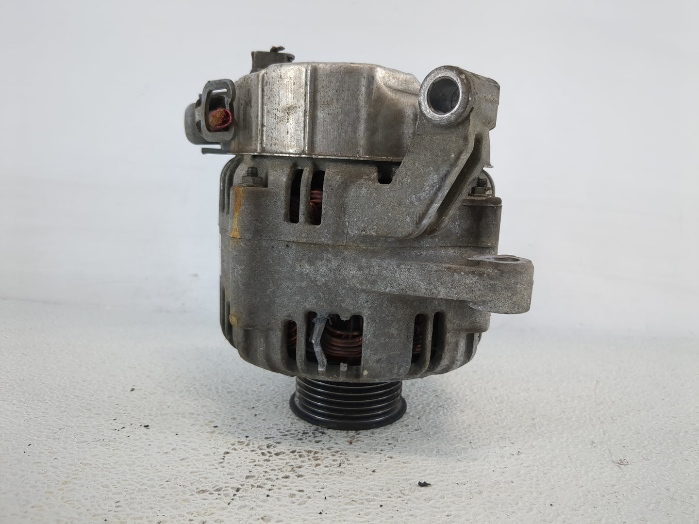 2001-2011 Dodge Dakota Alternator Replacement Generator Charging Assembly Engine OEM P/N:56041693AB Fits OEM Used Auto Parts