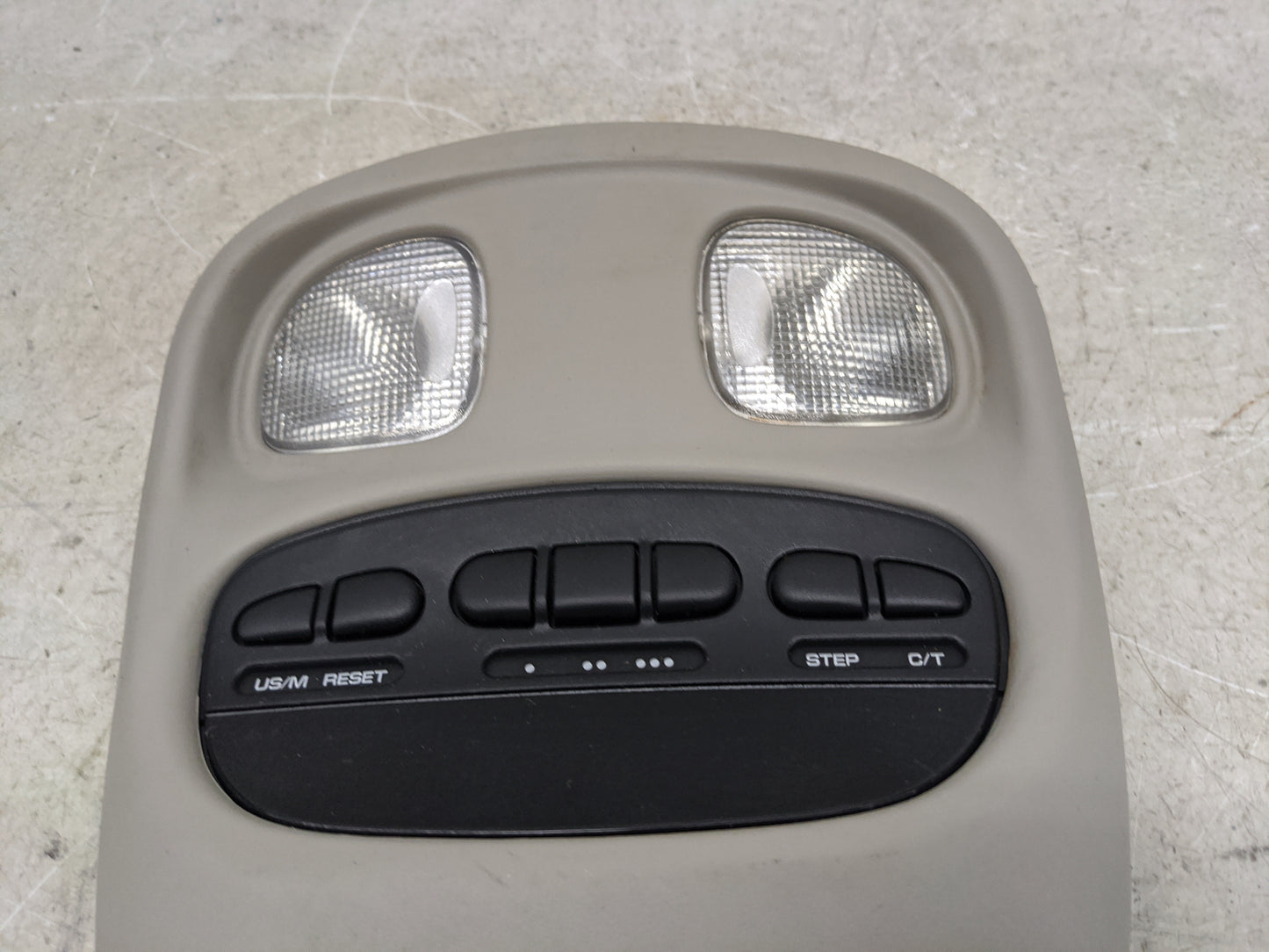 2006 Dodge Dakota Overhead Roof Console - Oemusedautoparts1.com