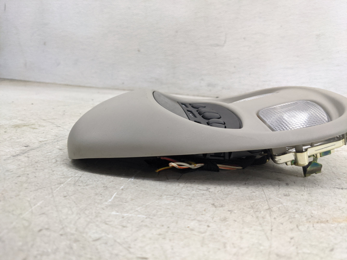 2006 Dodge Dakota Overhead Roof Console - Oemusedautoparts1.com