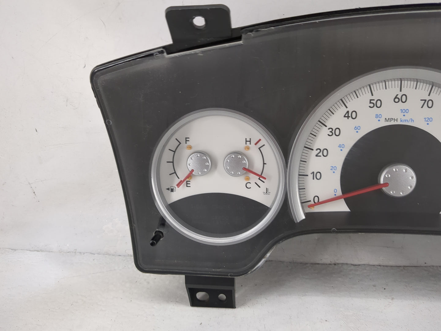 2006 Dodge Dakota Instrument Cluster Speedometer Gauges P/N:P56044901AH TP1QI1925QLAHH Miles: Fits OEM Used Auto Parts - Oem