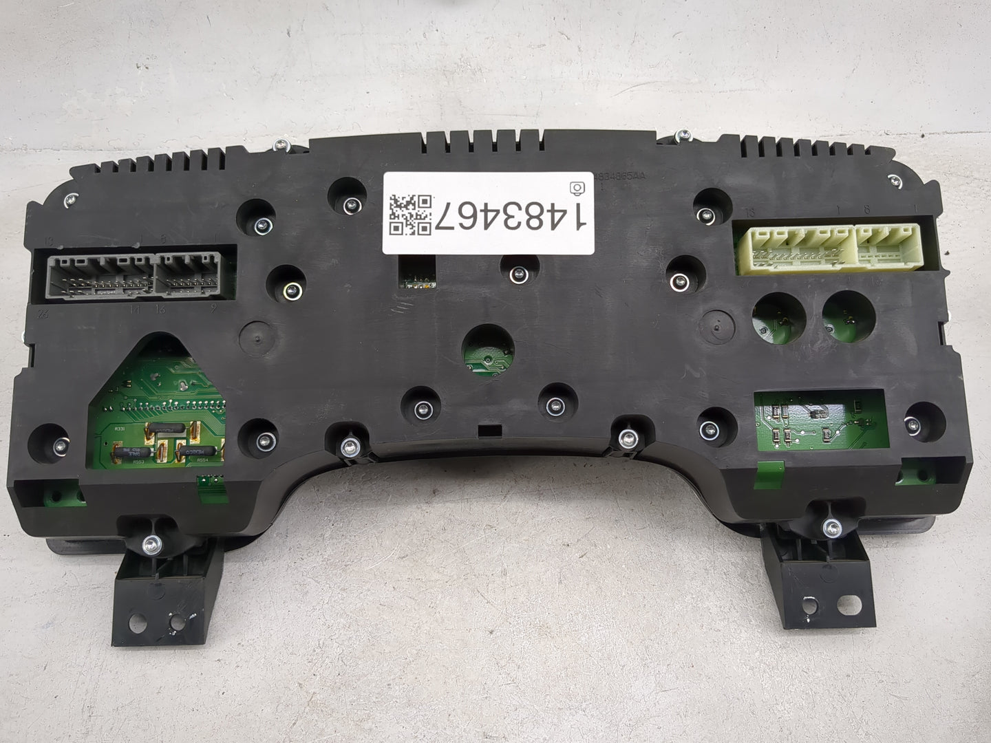 2006 Dodge Dakota Instrument Cluster Speedometer Gauges P/N:P56044901AH TP1QI1925QLAHH Miles: Fits OEM Used Auto Parts - Oem