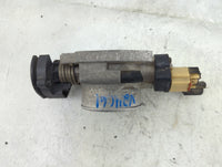 2005-2006 Dodge Dakota Throttle Body Fits Fits 2005 2006 OEM Used Auto Parts - Oemusedautoparts1.com