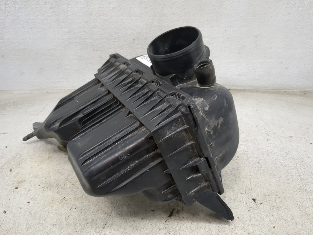 2006-2007 Dodge Dakota Air Cleaner Intake-duct Hose Tube - Oemusedautoparts1.com
