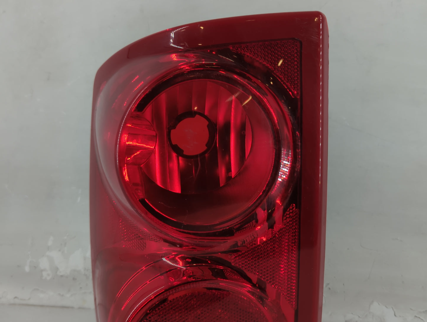 2005-2011 Dodge Dakota Tail Light Assembly Driver Left OEM P/N:02241510 Fits Fits 2005 2006 2007 2008 2009 2010 2011 OEM Use