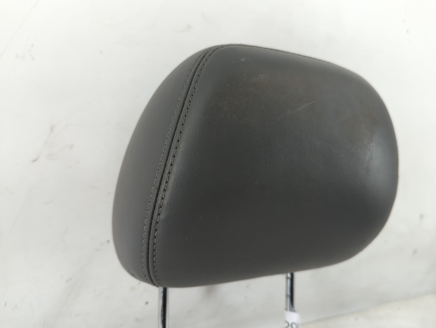 2004-2006 Dodge Durango Headrest Head Rest Front Driver Passenger Seat Fits Fits 2004 2005 2006 OEM Used Auto Parts - Oemuse