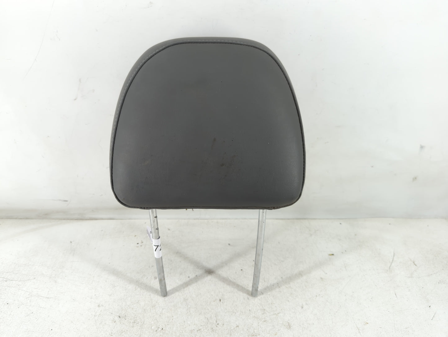 2004-2006 Dodge Durango Headrest Head Rest Front Driver Passenger Seat Fits Fits 2004 2005 2006 OEM Used Auto Parts - Oemuse