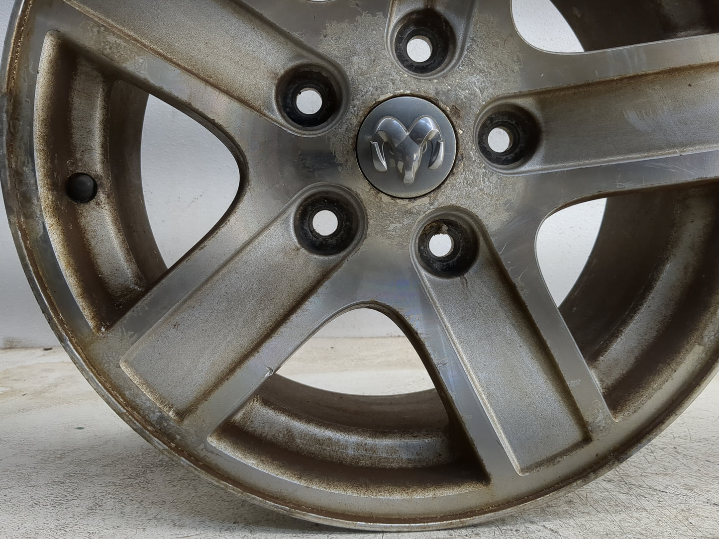 2004-2007 Dodge Durango Oem Wheel Rim - Oemusedautoparts1.com